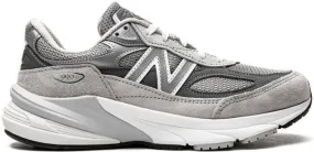 New Balance 990v6 Grey sneakers