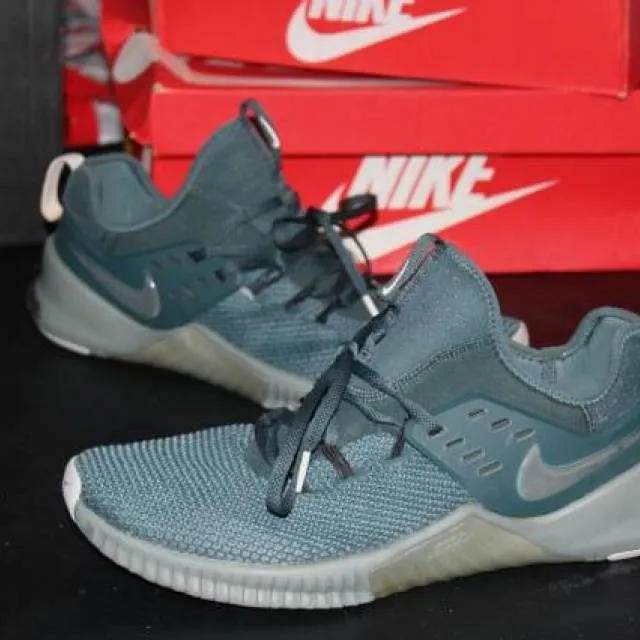 Nike Free Metcon Cool Gray Trainers AH8141-331 Size 11 R...