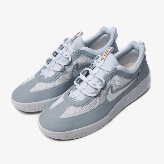 Nike SB Nyjah Free 2 Spiridon (Sky Grey/ White/ Grey White)