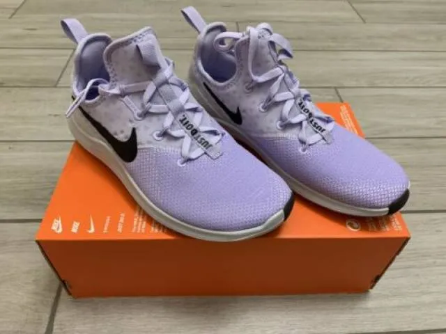 Nike Women's Free TR 8 Lavender / Grey Sz 7.5 942888-511...