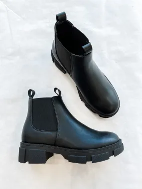 The Yohana Boot - Black-